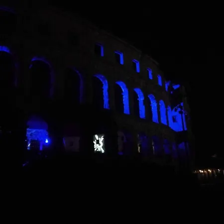 شقة Erzen ميدولين